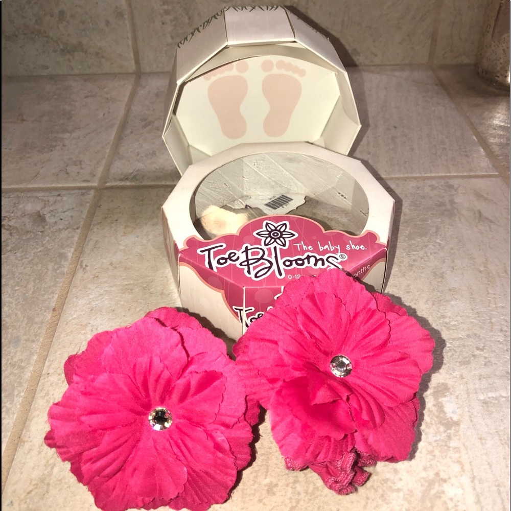 Toe Blooms The Baby Shoe